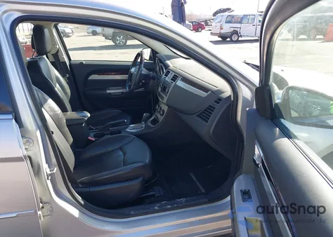 2010 Chrysler Sebring Limited из США, поврежденный, VIN 1C3CC5FD4AN194505